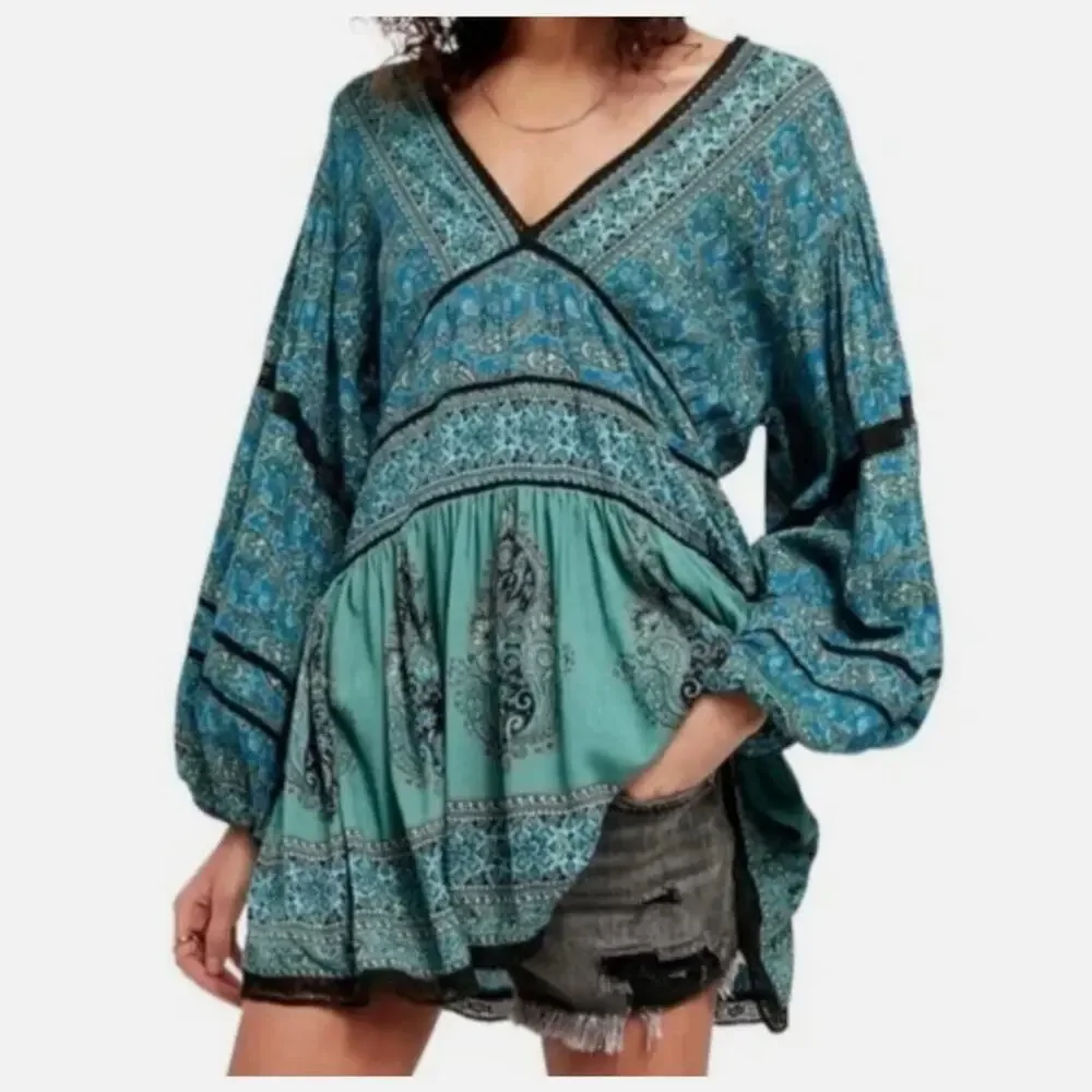 Free People Women's Luna Scarf Print Tunic Blouse S Ocean Combo Flowy Boho Top - Picture 1 of 9